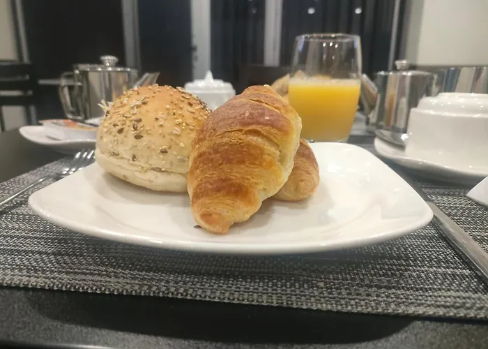 サン フランシスコ アコモデーション ゲストハウス フンシャル